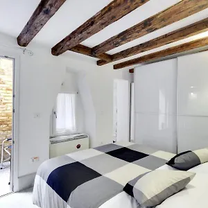 Apartamento Cozy Up To 4 In Biennale Giardini By Bricola, Venecia